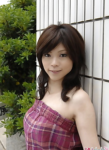 japanese sex pics Japanese model Kurumi Katase flashes, skirt , legs 